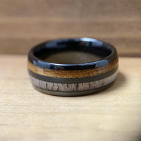 BW James Jewelers ALT Wedding Band "The Daniel Boone" Kentucky Straight Bourbon Whiskey Barrel Black Ceramic Ring With Antler