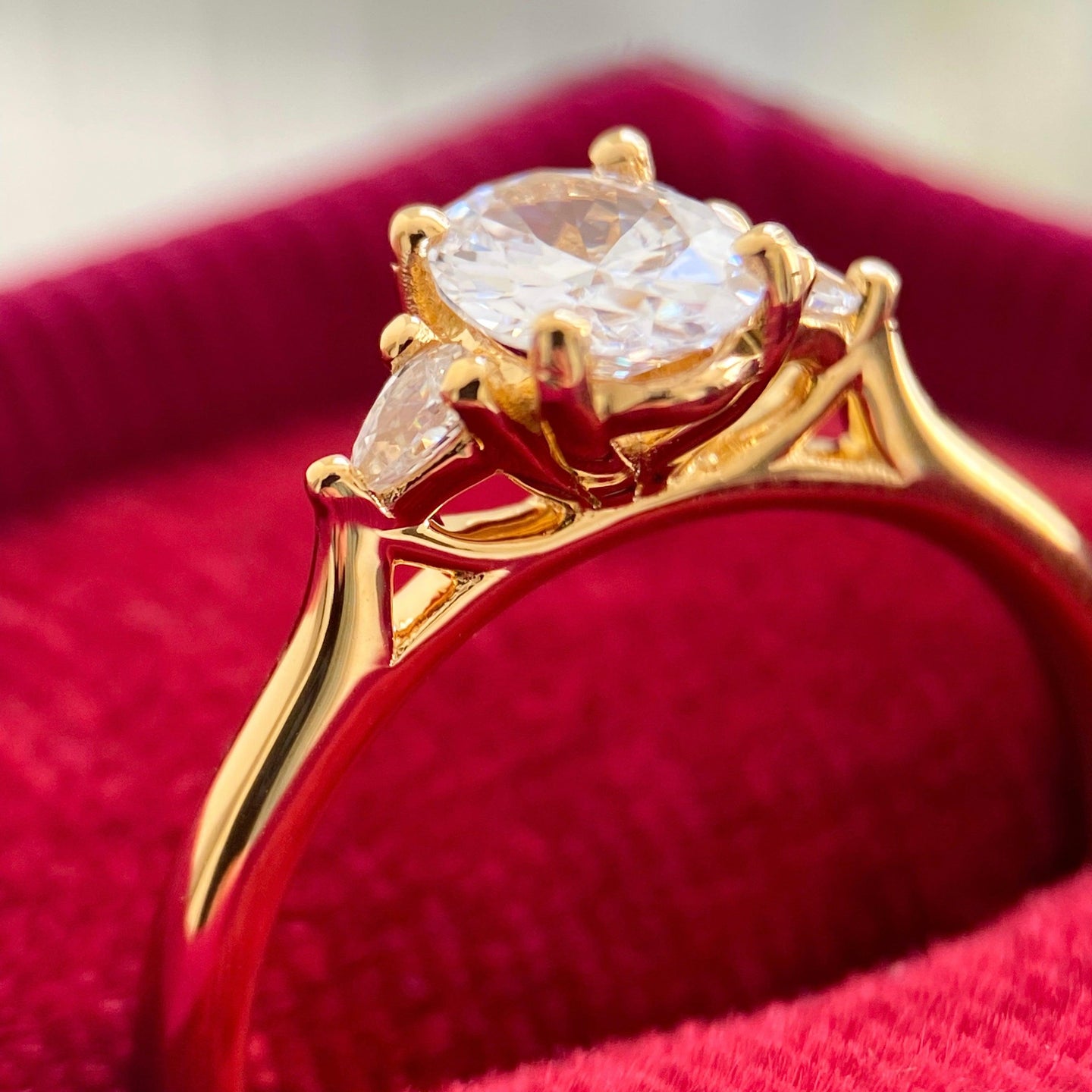 BW James Jewelers Beach