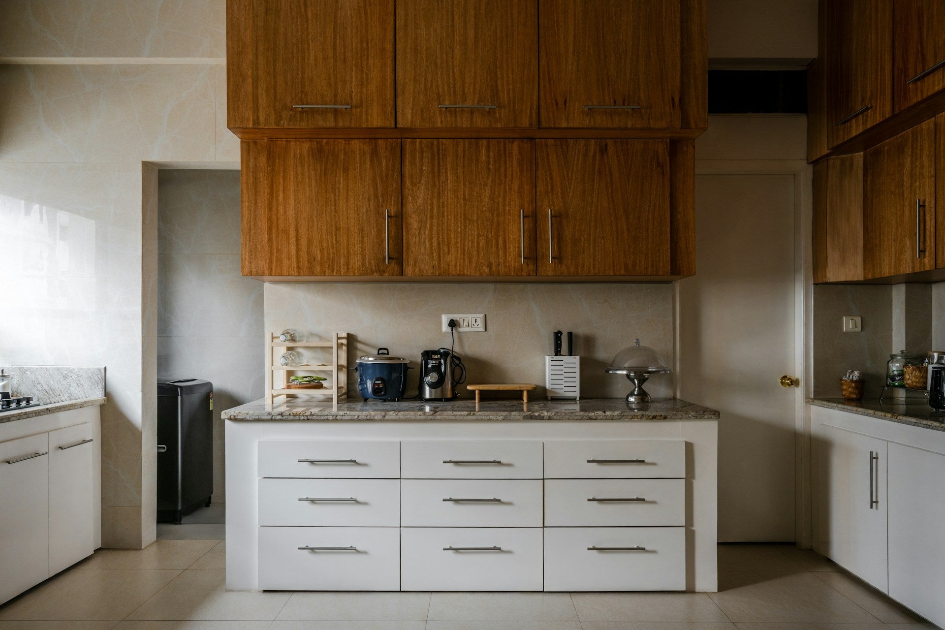 shopping for kitchen cabinets online