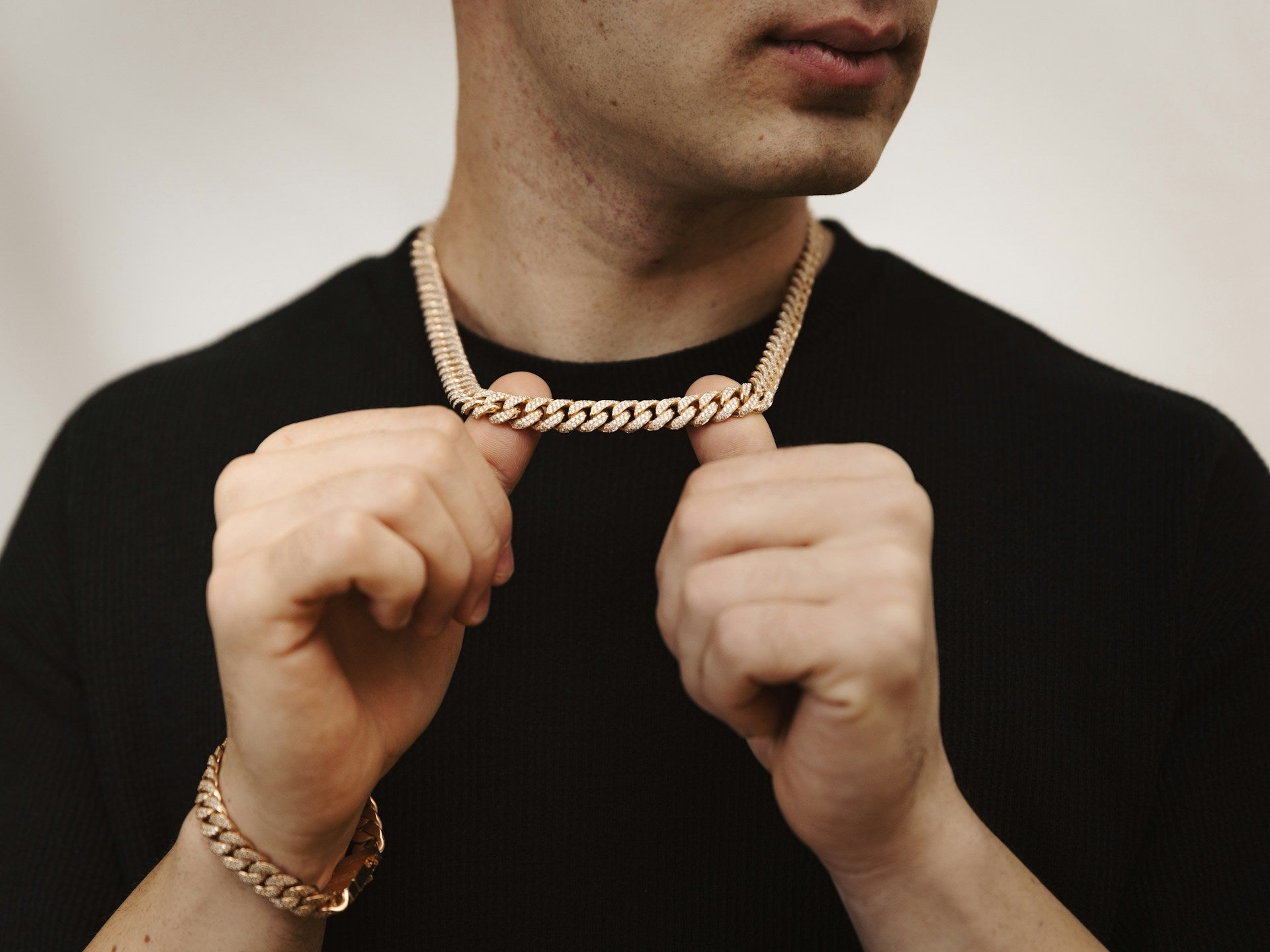 Independent Jewelers Over Chains