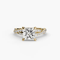 The Twisted Pavé Solitaire