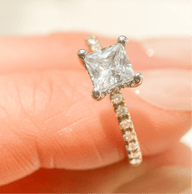 BW James Jewelers Signature Pavé Halo