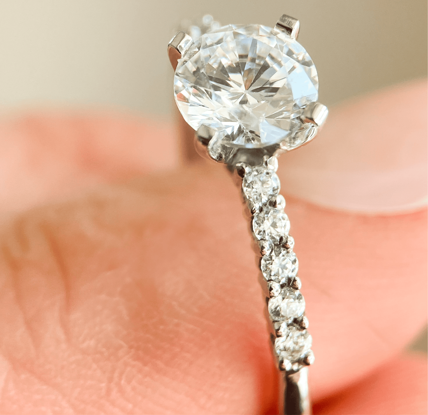 BW James Jewelers Signature Prong Set