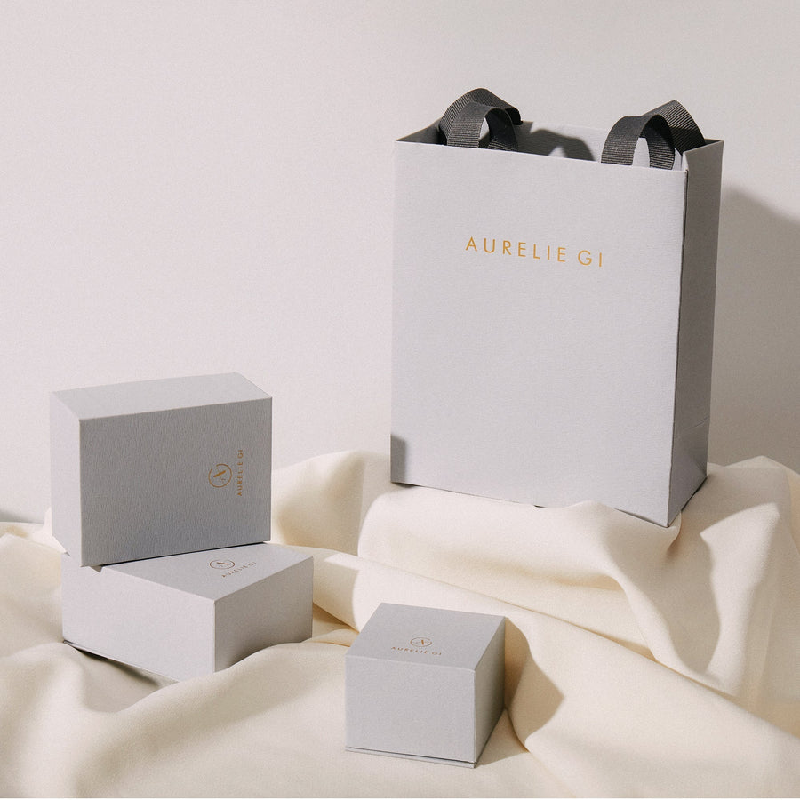 BELLA | Aquamarine and Diamond Necklace Necklaces AURELIE GI 