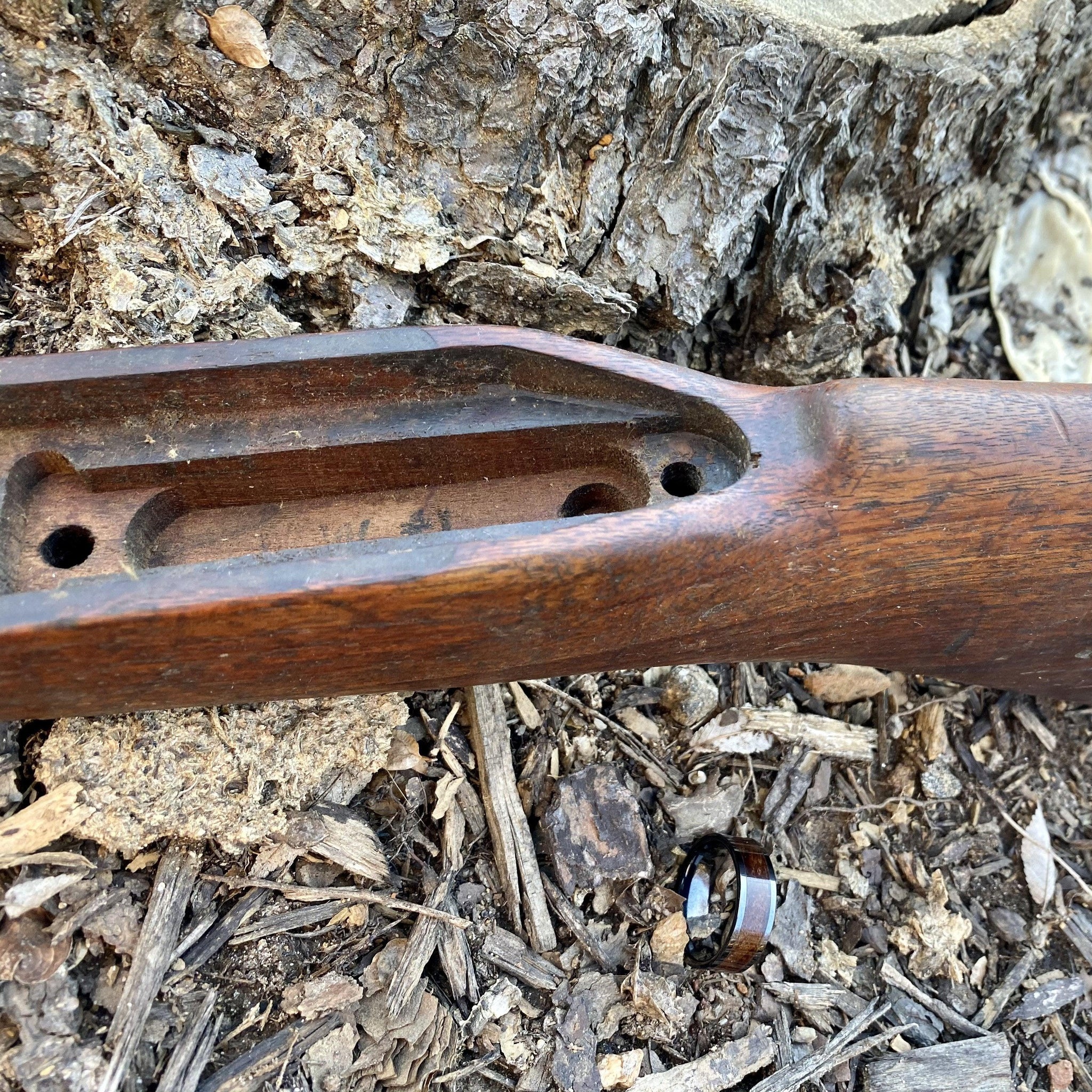 BW James Jewelers ALT Wedding Band "The Thompson" 100% USA Made Black Ceramic Ring With Wood From A Thompson M1A1 Firearm